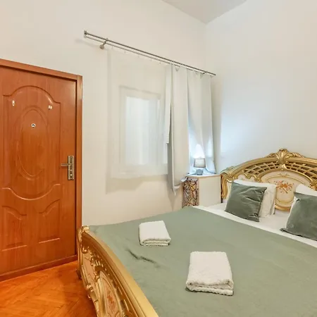 3br In Old Town - Self Check-in - 1 - Sleep Up To 8