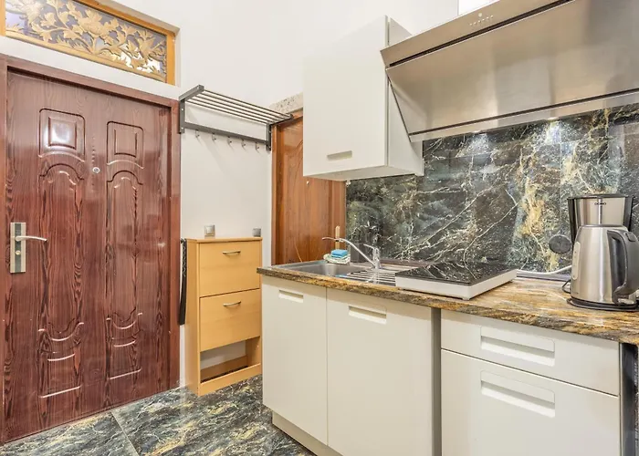 Διαμέρισμα 3br In Old Town - Self Check-in - 1 - Sleep Up To 8