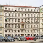3br In Old Town - Self Check-in - 1 - Sleep Up To 8 Апартаменты Прага