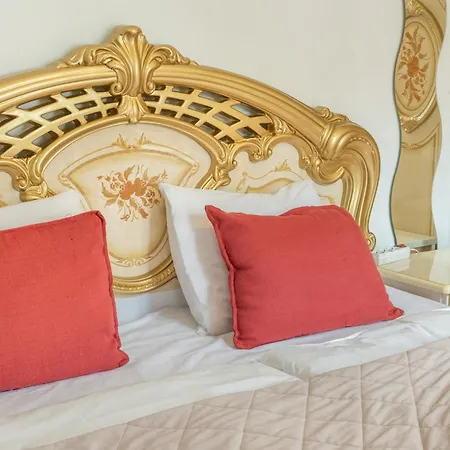 Апартаменты 3br In Old Town - Self Check-in - 1 - Sleep Up To 8 Прага
