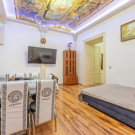 3br In Old Town - Self Check-in - 1 - Sleep Up To 8