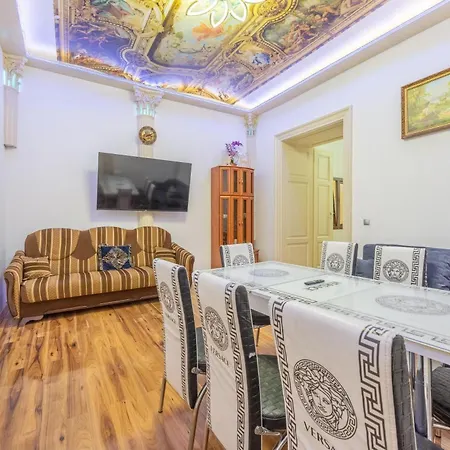 3br In Old Town - Self Check-in - 1 - Sleep Up To 8 * Praga