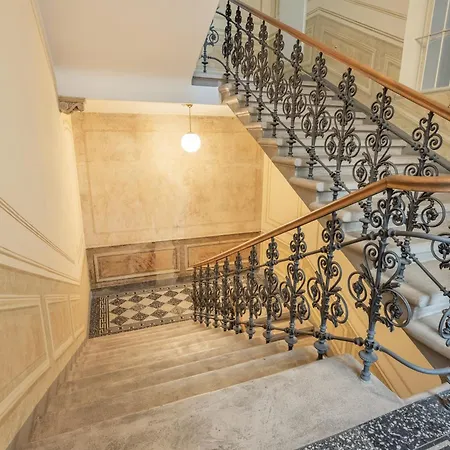 Apartamento 3br In Old Town - Self Check-in - 1 - Sleep Up To 8 *