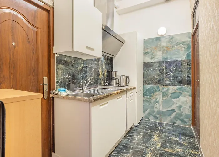 아파트 3br In Old Town - Self Check-in - 1 - Sleep Up To 8 *